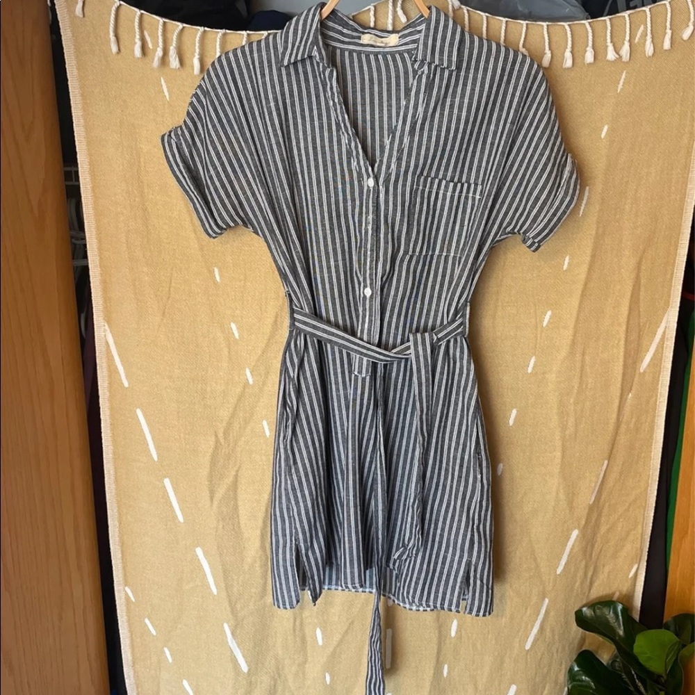 collared midi dress